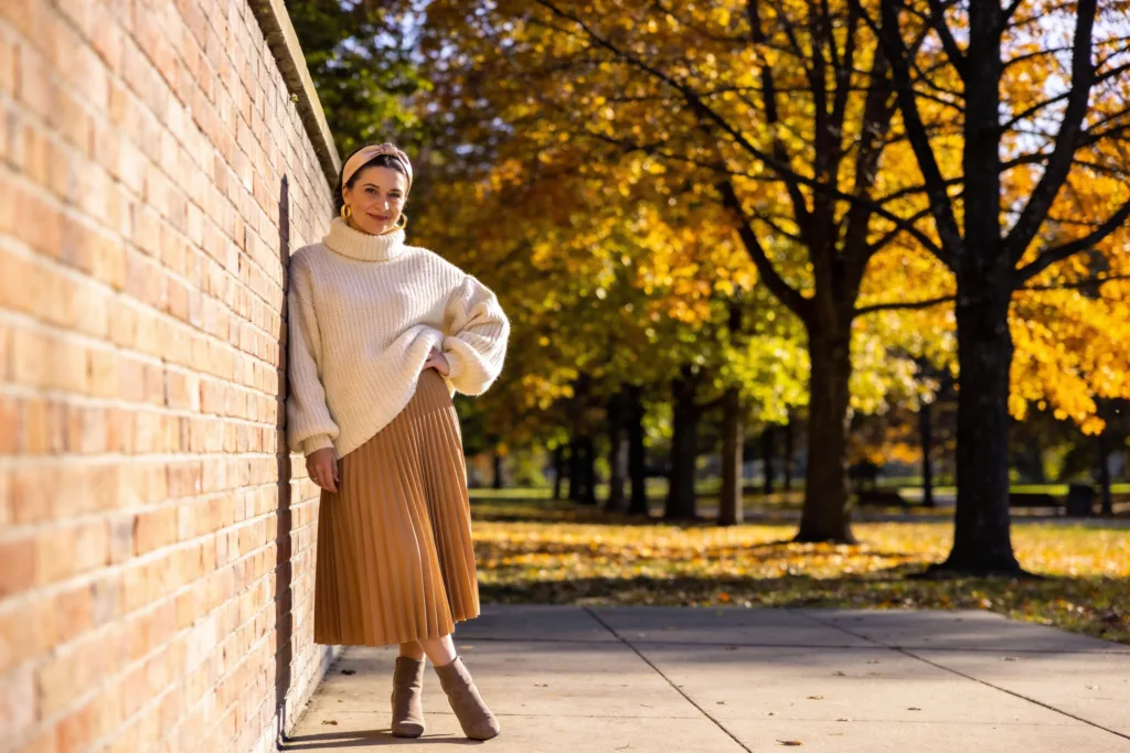10 Fall Mom Outfit Ideas for Cozy Style: Chic & Comfy Moments