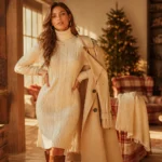 13 Cozy Thanksgiving Outfits for Family Gatherings: Chic & Cozy